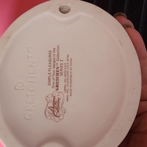 Designer's Collection Simple Pleasures Gretchen Children Blue Bird Figurine NWT - Picture 5 of 6